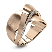 Right Hand Ring in 18k Gold with Diamonds