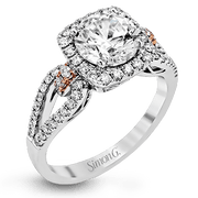 Engagement Ring in 18k Gold with Diamonds