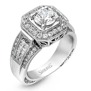 Engagement Ring in 18k Gold with Diamonds