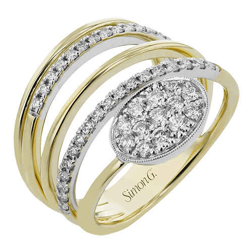 Right Hand Ring in 18k Gold with Diamonds