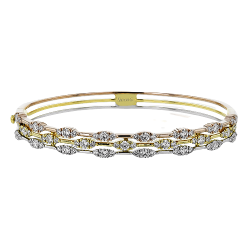 Bangle in 18k Gold with Diamonds