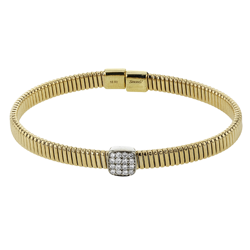 Bangle in 18k Gold with Diamonds