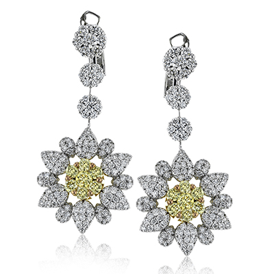 Earring in 18k Gold with Diamonds