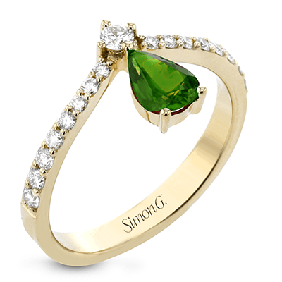 Color Ring in 18k Gold with Diamonds