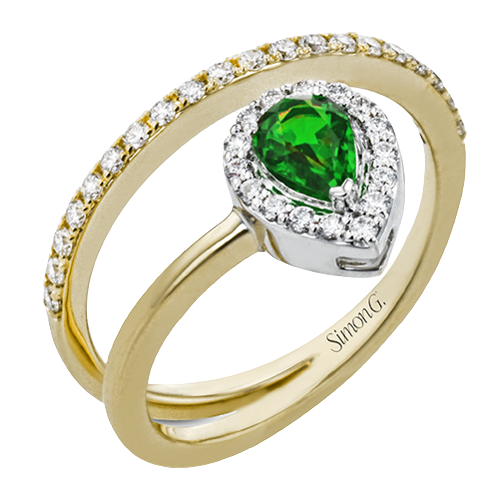 Color Ring in 18k Gold with Diamonds