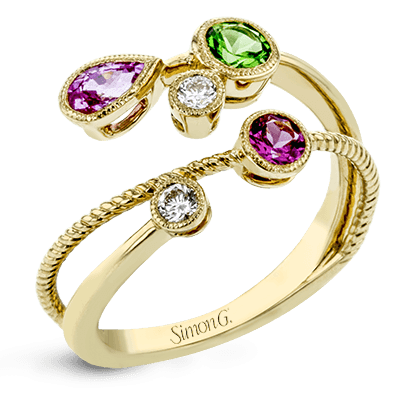 Color Ring in 18k Gold with Diamonds