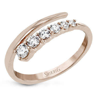 Right Hand Ring in 18k Gold with Diamonds