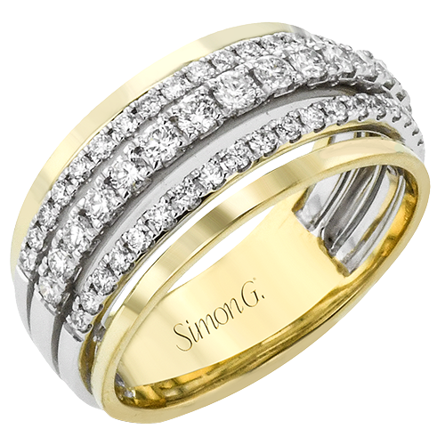 Right Hand Ring in 18k Gold with Diamonds