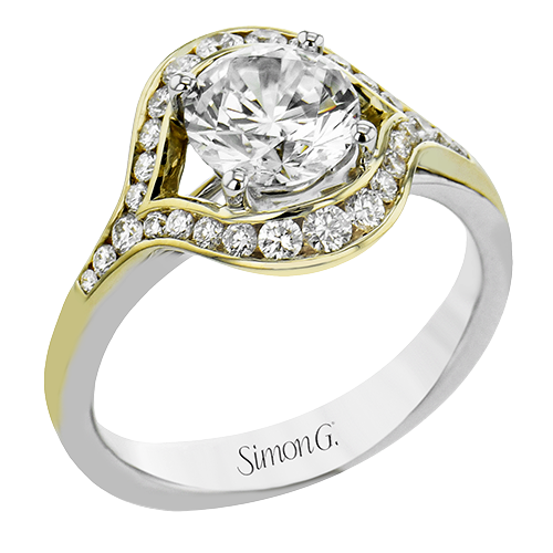 Engagement Ring in 18k Gold with Diamonds