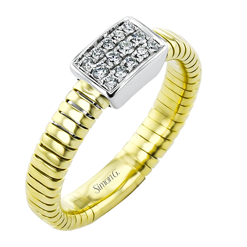 Right Hand Ring in 18k Gold with Diamonds