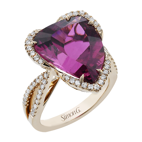 Color Ring in 18k Gold with Diamonds