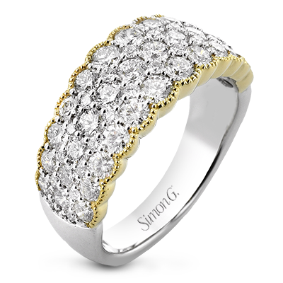 Right Hand Ring in 18k Gold with Diamonds