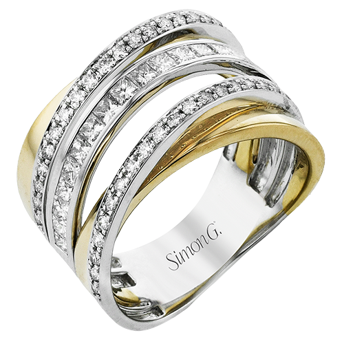 Right Hand Ring in 18k Gold with Diamonds