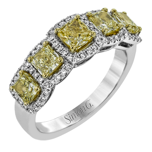 Anniversary Ring in 18k Gold with Diamonds