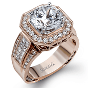 Engagement Ring in 18k Gold with Diamonds